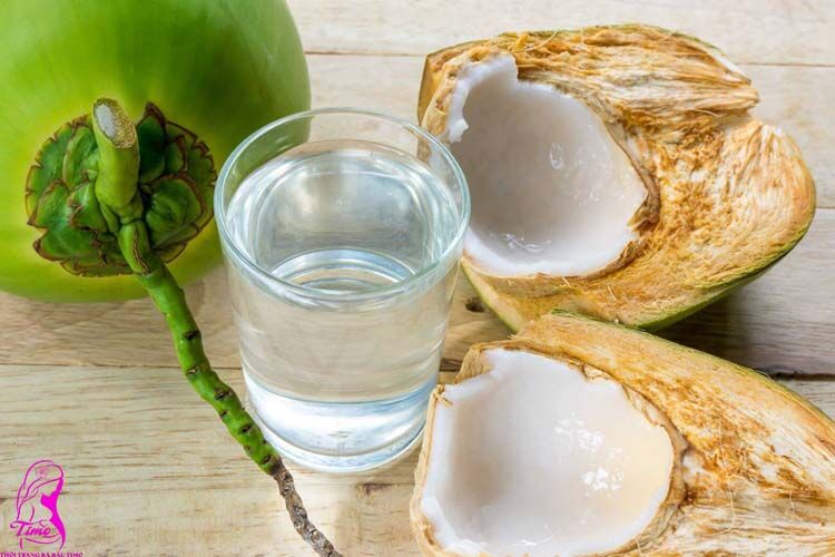 Bà bầu 3 tháng uống nước dừa được không? Quan niệm cực kỳ sai lầm 3 nước dừa -thức uống dinh dưỡng cho bà bầu